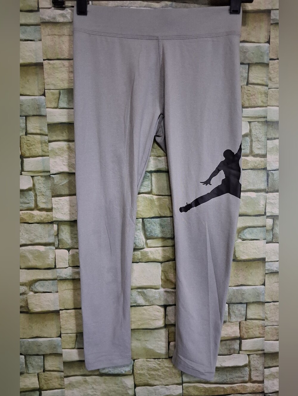 Jordan Girls Youth Medium (10-12) Gray Jumpman Leggings